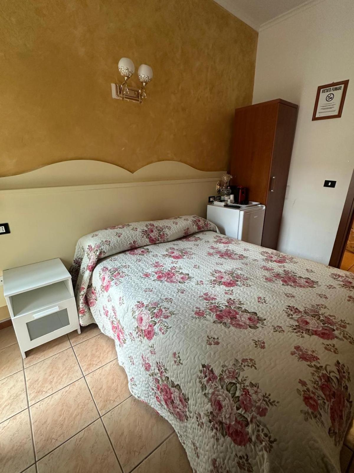 Near Termini Station Hotel Rome Exterior photo